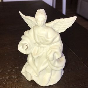 Decorative holiday angel figurine